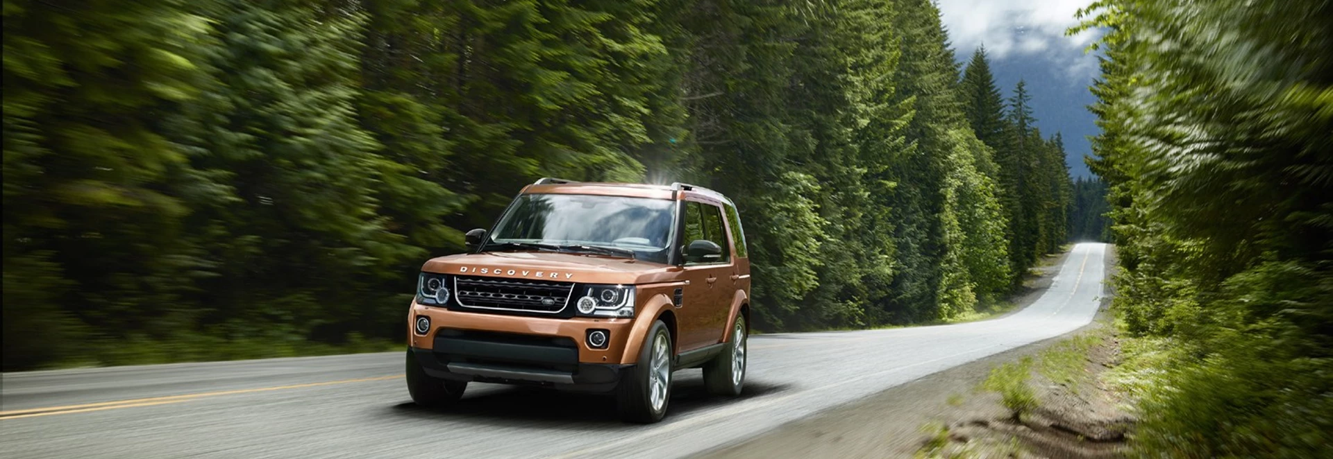 Land Rover Discovery Graphite and Landmark editions revealed